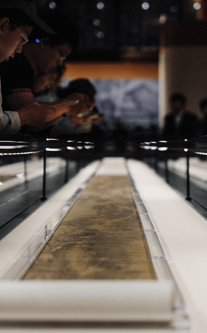 故宫百年大展成顶流｜国庆消费青观察AG真人直营“博物馆游”火